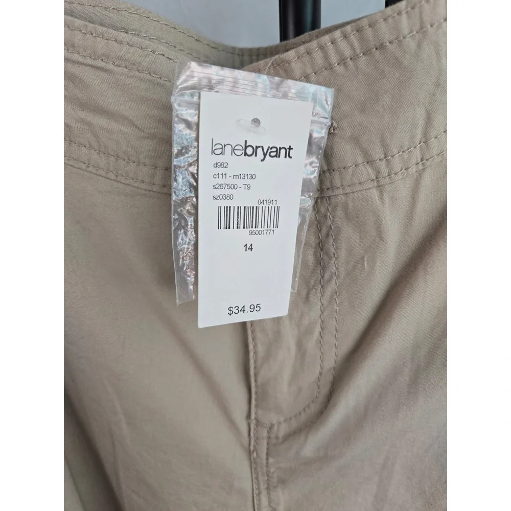 Lane Bryant Khaki Shorts Size 14 NWT Cotton Poplin Stretch 7 to 8 inch inseam